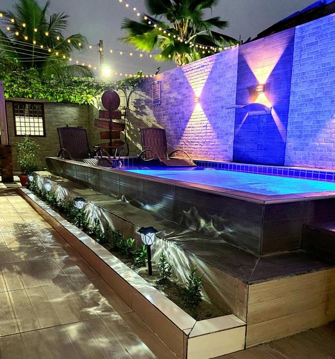 Flats-Pousada Três Milagres-Apartamentos completos em São Miguel dos Milagres-Centro-Primeiro conjunto antes da praia, 200m somente- com café opcional, bicicletas gratuitas, caiaques, kit praia, mini mercado 24h, estacionamento privativo e monitor