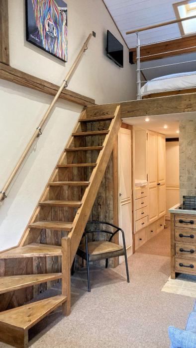 Oree Studio Mezzanine