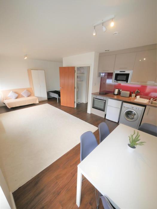 Hill House Holiday Apartments