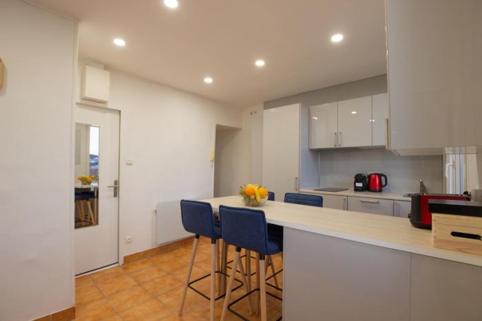 T2 PANIER VIEUX-PORT VUE NOTRE DAME DE LA GARDE