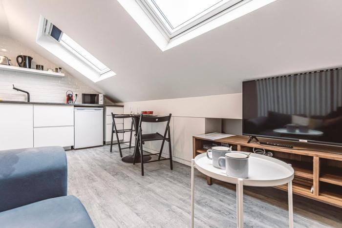 Le Coquet Logement Climatisé face à la Cathédrale - 3G