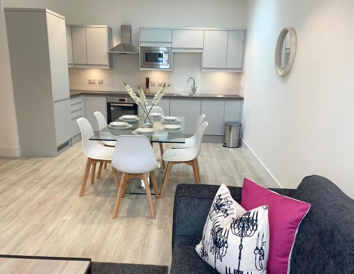 Peak at Fleet Heights Apartment Four