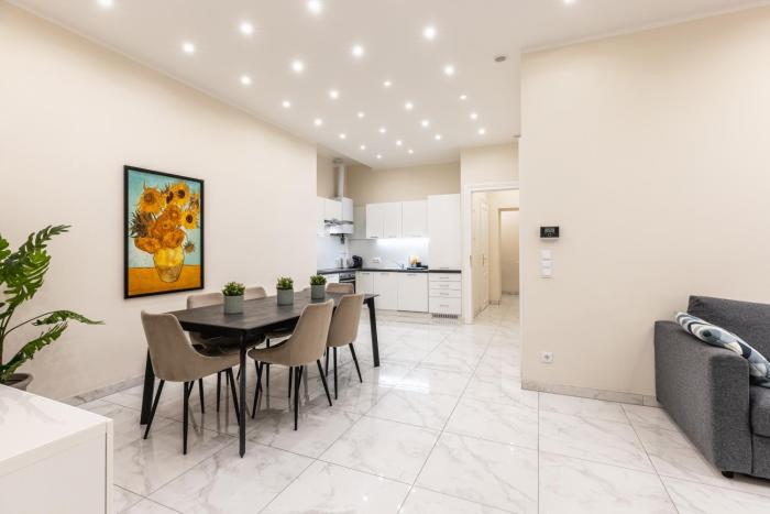 Spacious 2 bedroom apartment nearby center