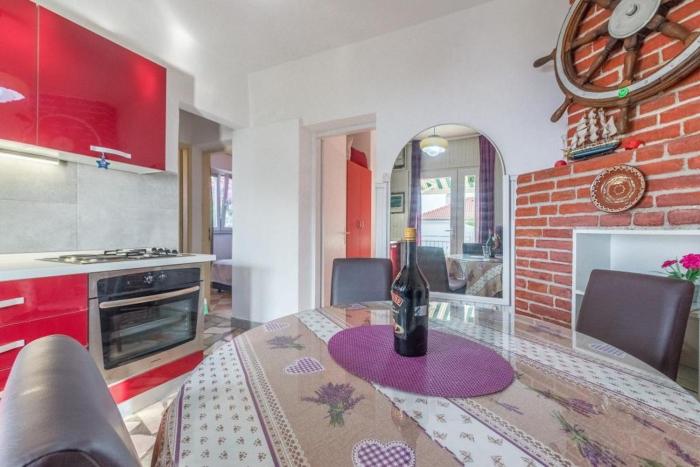 Apartment in Okrug Gornji with sea view, terrace, air conditioning, WiFi 5046-2