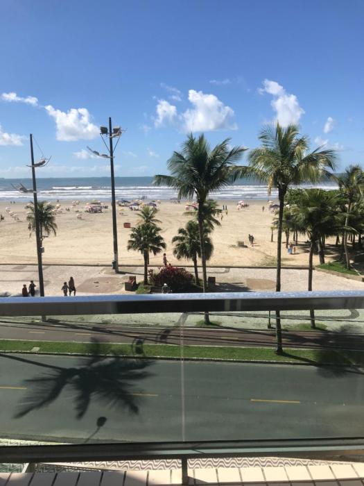 Apartamento encantador pé na areia, varandas mar