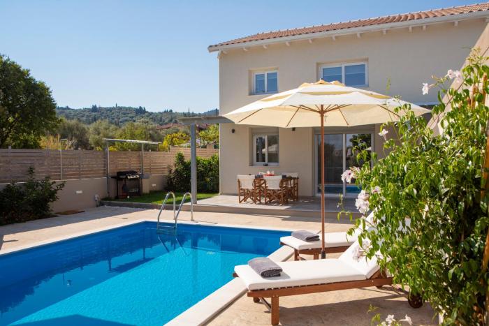 Grappolo Lefkada Villas - Villa Vertzami just 2 km from Lefkada town