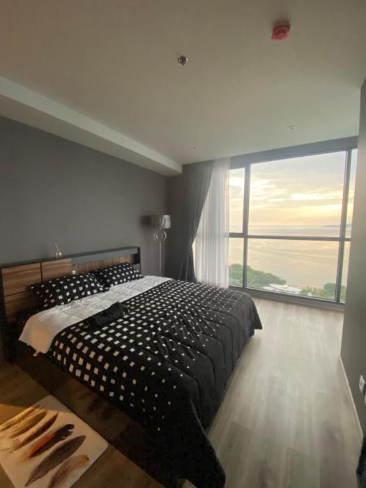 Andromeda Sea View Condo Near Beach