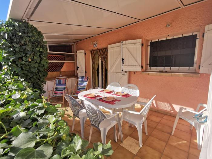 Les Lavandines -Coquette Maison de Vacances - 400 m de la plage - Grande Terrasse - 2 chambres - 2 salles de bain - Tout confort