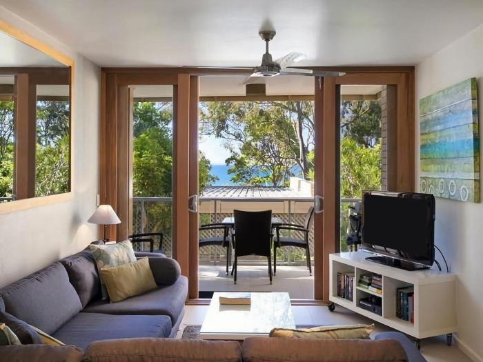 Little Cove Lodge 5 Park Road 24