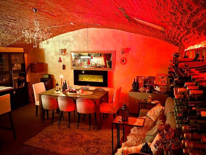 Florence Red Impression - in the city center