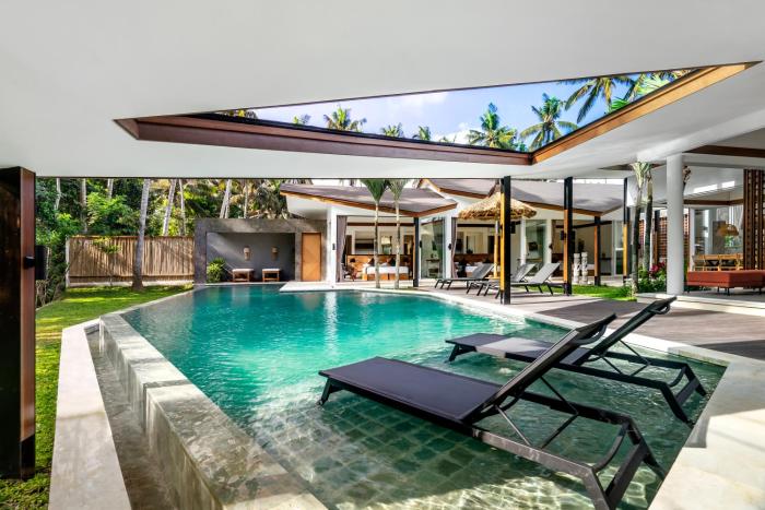Villa Crazy Roof by BaliSuperHost