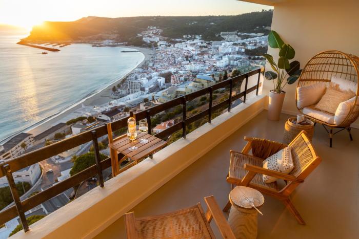 Sesimbra Panorama by Saudade