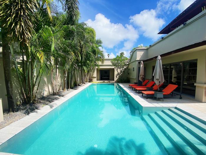 Beautiful 3br 380sqm Pool Villa Walk To Bangtao Beach and Catch club