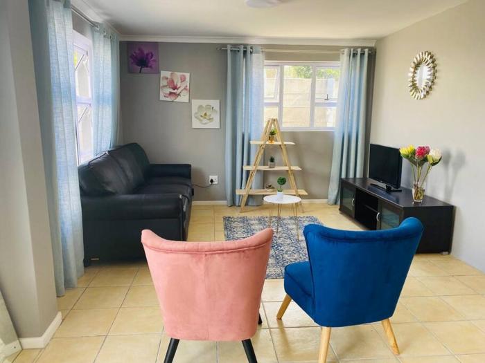 SpaciousNetflix#Wifi#Parking#CentralWinefarms#Mall