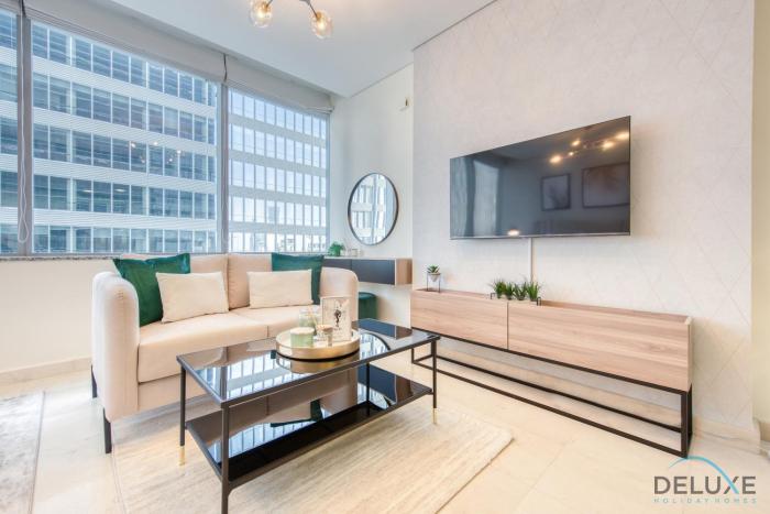 Sleek Studio at Sky Gardens DIFC by Deluxe Holiday Homes