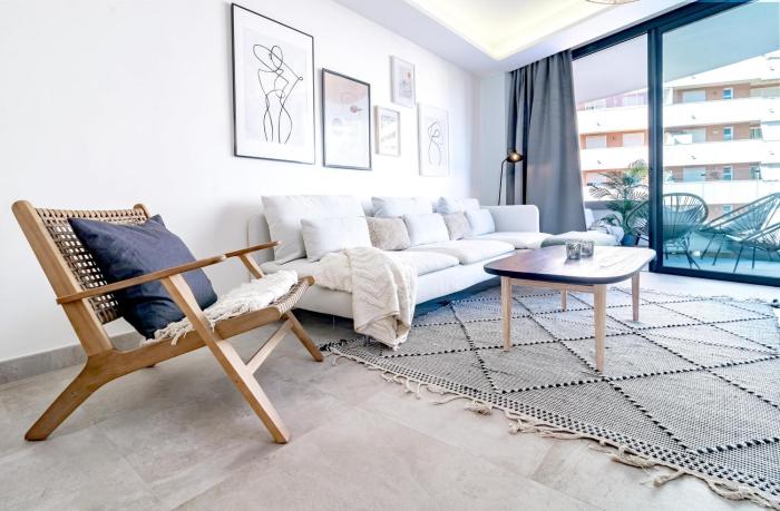 INF12A- Apartment close to beach and old town