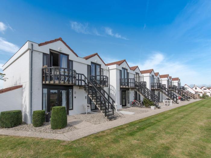 Apartment Isabelle with parking and shared pool by Interhome