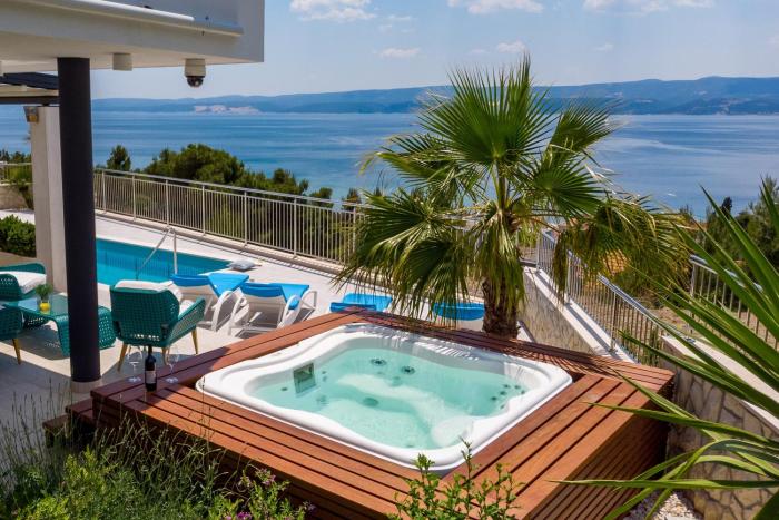 Seaview Villa Marija with Pool, Jacuzzi, Sauna