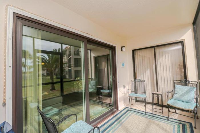 Ocean Village Club K15