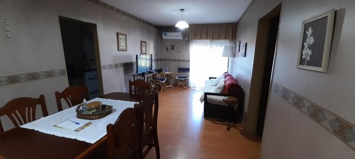 DPTO.AMPLIO, 2 DORM.P6 PERS.SUPER CENTRICO.