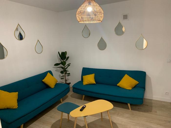 L EFFET MER 70M2 avec 2 chambres doubles avec Parking 1 voiture GRATUIT, NETFLIX disponible, Lits faits à l arrivé Serviettes de toilettes fournies