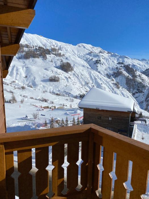 Agréable appart Chalet d Orcieres-Gd balcon, vue panoramique garage et wi-fi