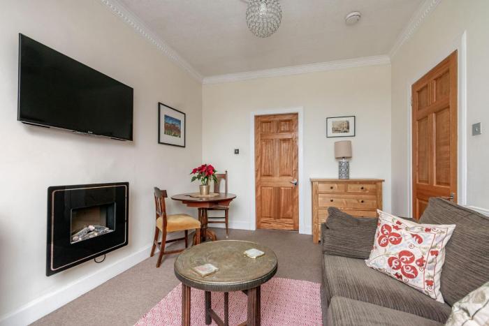 amazing apartments - Torphichen Place by Haymarket