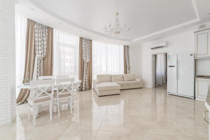 Gagarin Plaza Panoramic Sea View Apartment