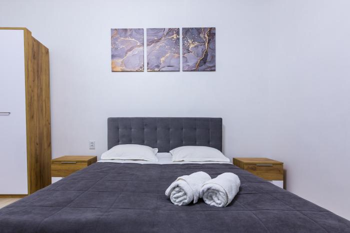 VODNA White Apartment