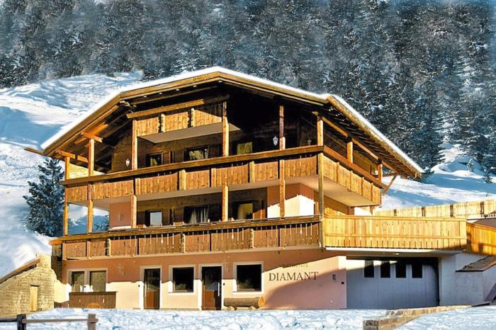 Apartment in Val Gardena near Ski Slopes