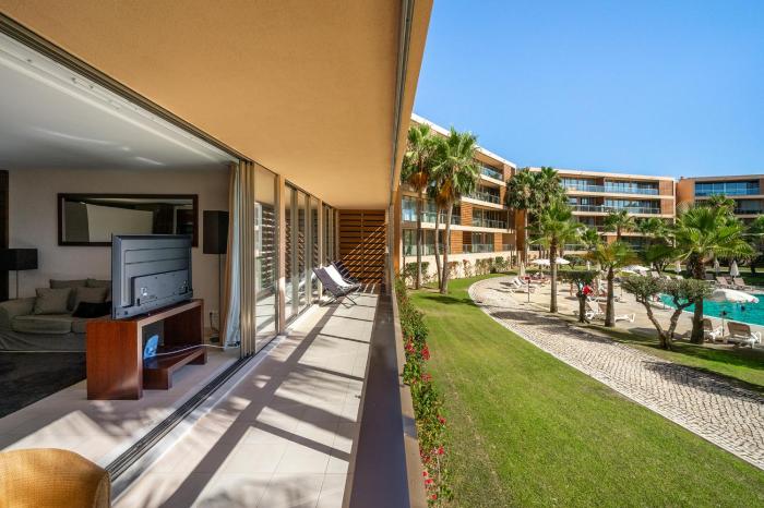 WAH Family Holidays in Salgados w S-pool & Garden