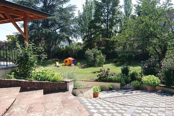 Le Point central - Terrasse - Proche de Colmar