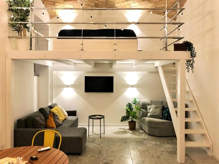 Beautifully Renovated Loft in Trastevere
