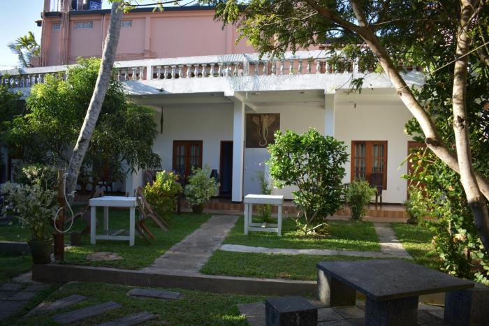 Aroma Guest House