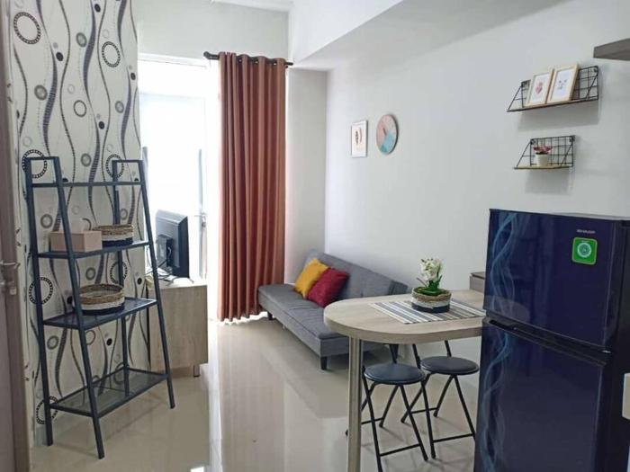 Apt Vasanta Innopark 1BR Lindera By Damaresa