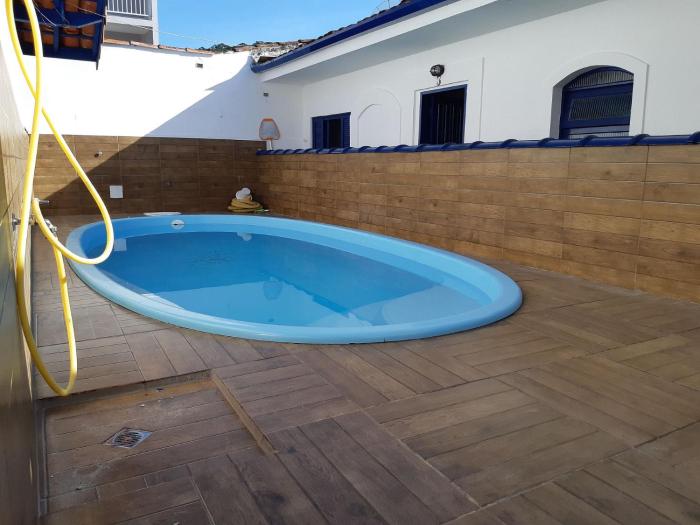Maranduba Casa Marbela 5-D — 3 Quartos, Piscina, 14 Pessoas, 3 Quadras do Mar