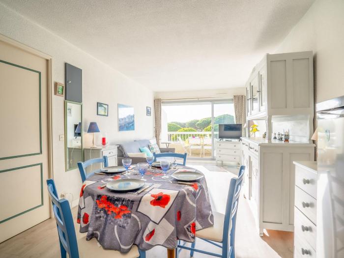 Studio La Frégate-11 by Interhome