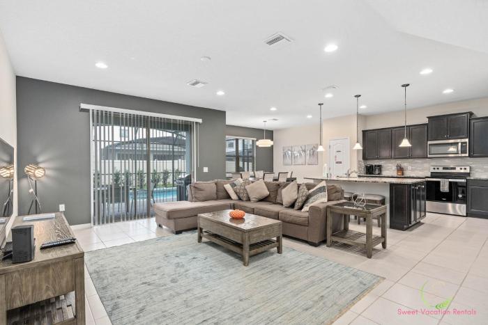 Special! Near Disney, Windsor Luxury Villa, Pool.