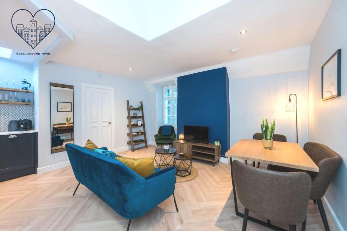 Quiet, central 2 bedroom Royal Mile gem