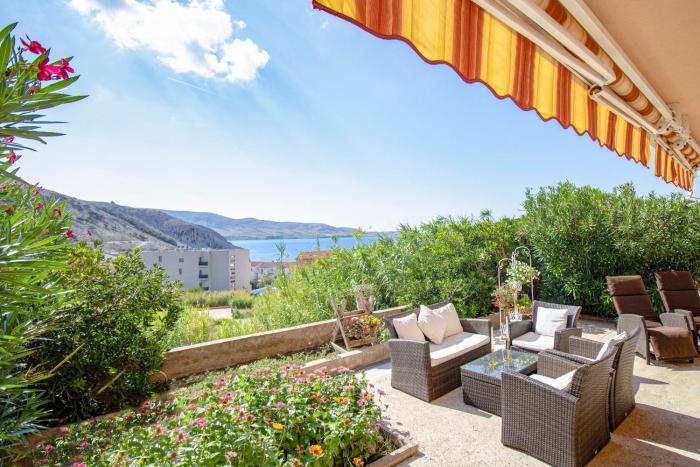 Durdica beautiful garden with fantastic sea and mountain views