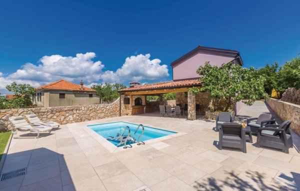 Holiday home in SvetiVidDobrinjski 5A - Insel Krk 42200