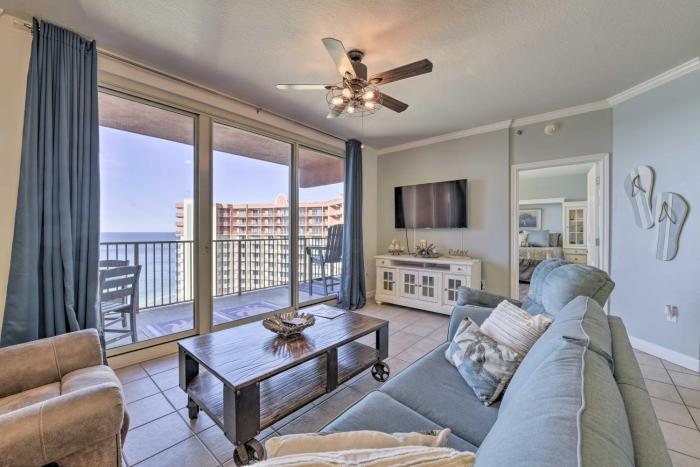 PCB Resort Condo with Ocean Views, Pool Access!