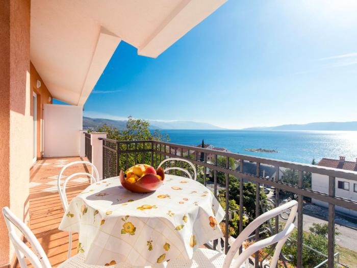 Apartment Valentina-2 by Interhome