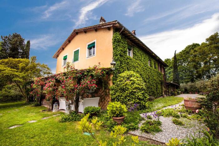 Villa DAmico, charming indulgence overlooking Lucca Town Centre