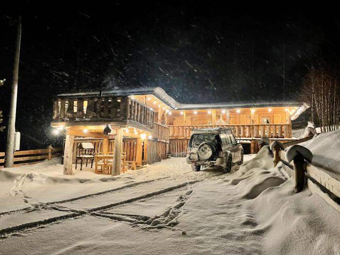 Bacovka Szlembark- jacuzzi, kominek, widok na Tatry