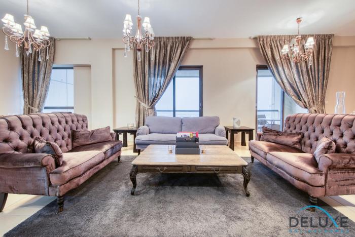 High-floor 1BR Unit Close to Beach with Sea Views, Sadaf 6, Jumeirah Beach Residence by Deluxe Holiday Homes