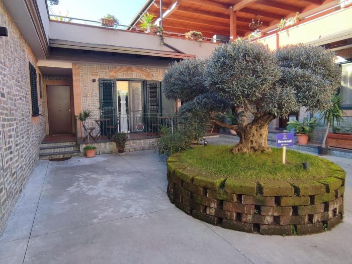 Midway House Italy