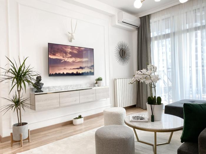 Lolita Lux - Belgrade Waterfront