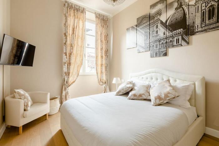 Duomo Luxury Home with view