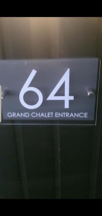 Grand Chalet 64 Disabled Friendly